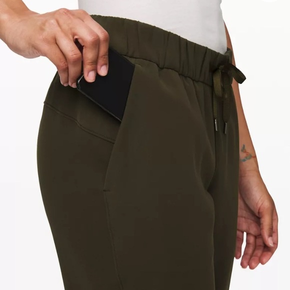 Lululemon Stretch High-Rise Joggers | Olive Green | Size 2 - Picture 13 of 15